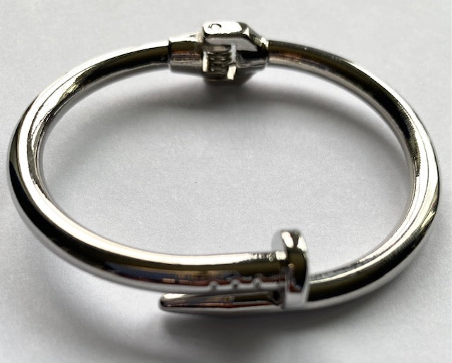 Men's formal accessory | Fashion bracelets, Mens accessories jewelry,  Formal accessories